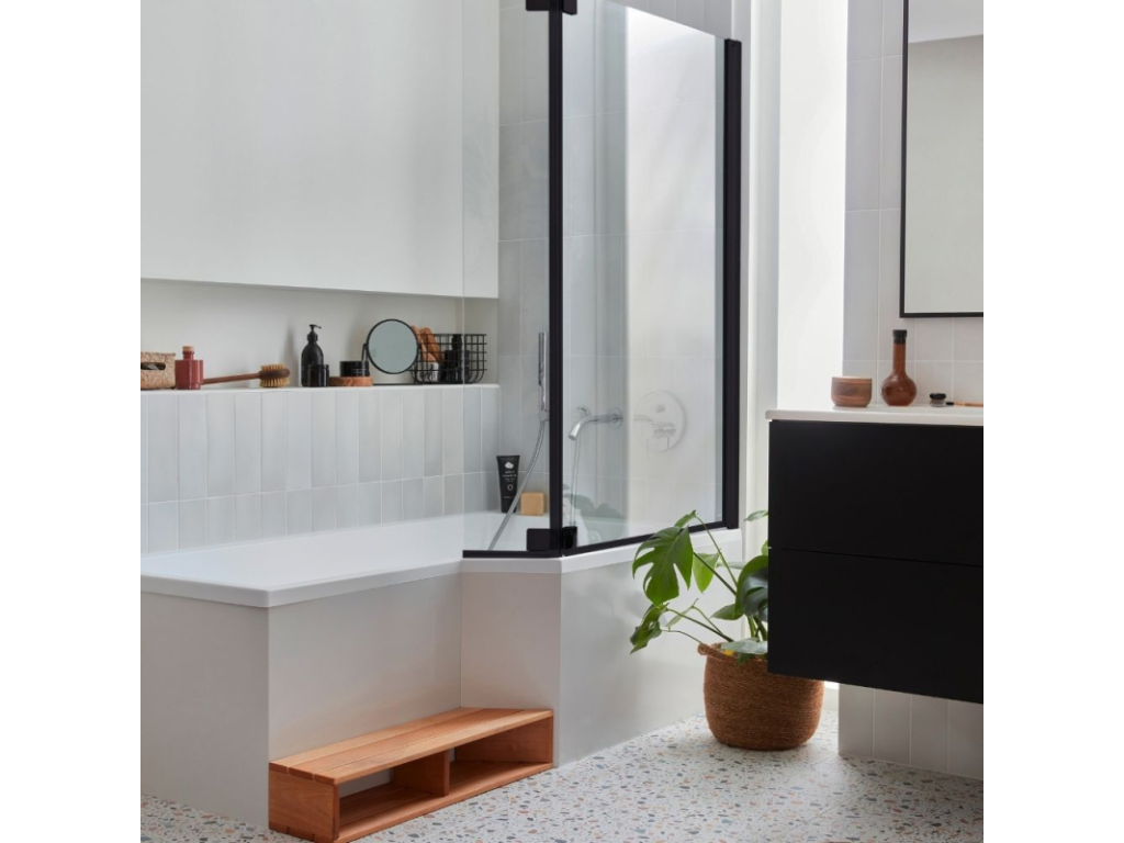Pack baignoire bain douche antidérapante 170x90 Boislis Neo blanc mat version droite tablier XZUX95401